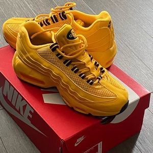 NEW Nike Air Max 95 Recraft (GS)